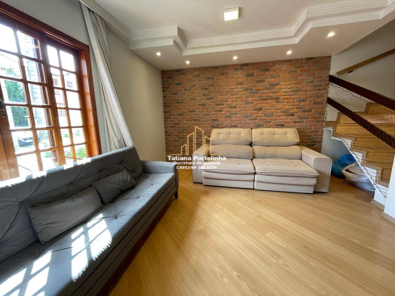 Casa de Condomínio à venda com 3 quartos, 230m² - Foto 4