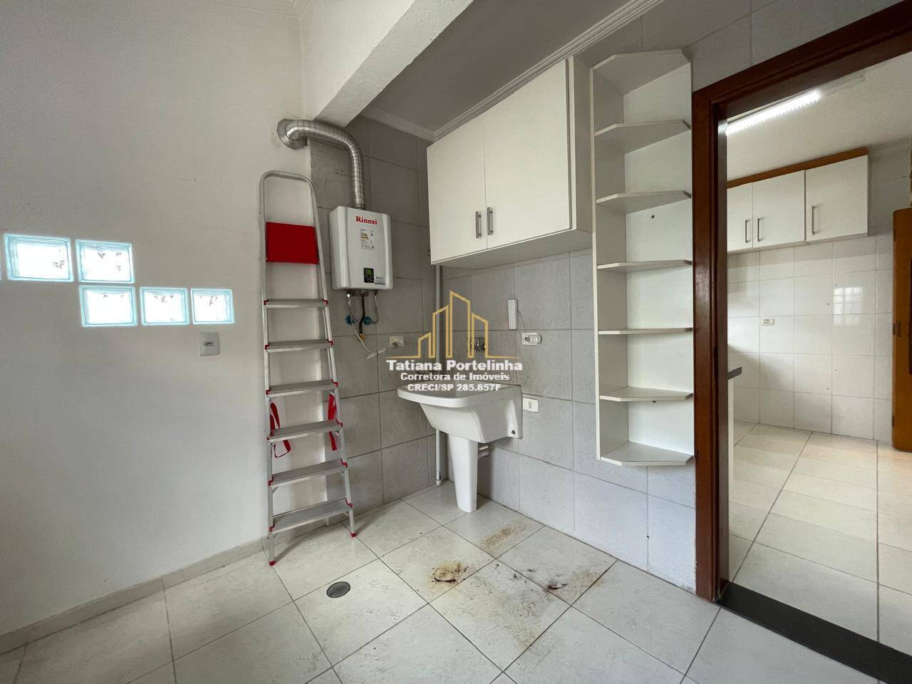 Casa de Condomínio à venda com 3 quartos, 230m² - Foto 18
