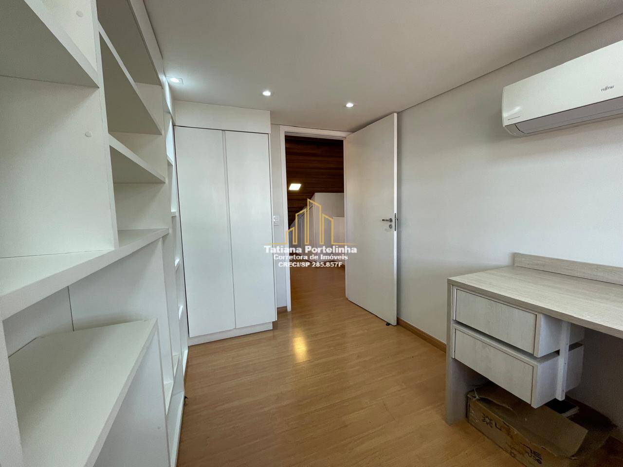 Casa de Condomínio à venda com 3 quartos, 230m² - Foto 29