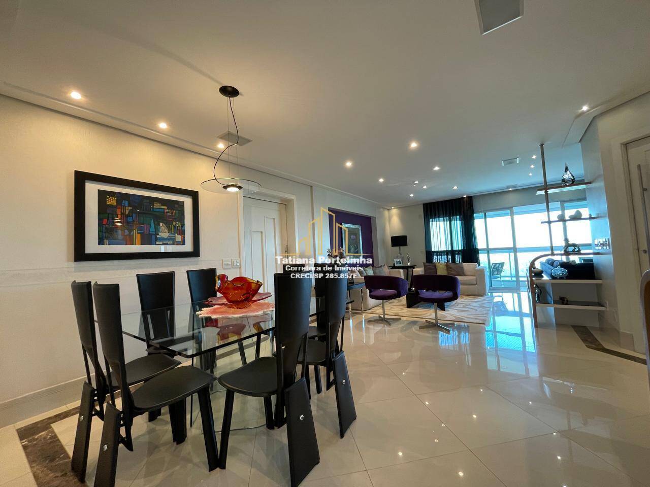 Apartamento à venda com 4 quartos, 225m² - Foto 1
