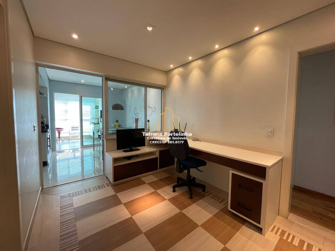 Apartamento à venda com 4 quartos, 225m² - Foto 16