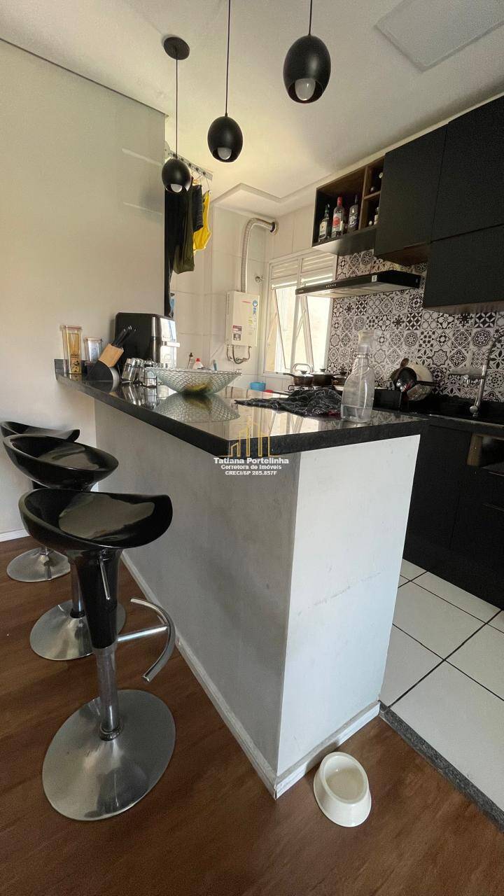Apartamento à venda com 3 quartos, 63m² - Foto 2