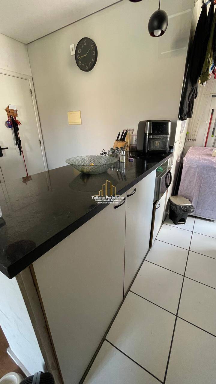 Apartamento à venda com 3 quartos, 63m² - Foto 3