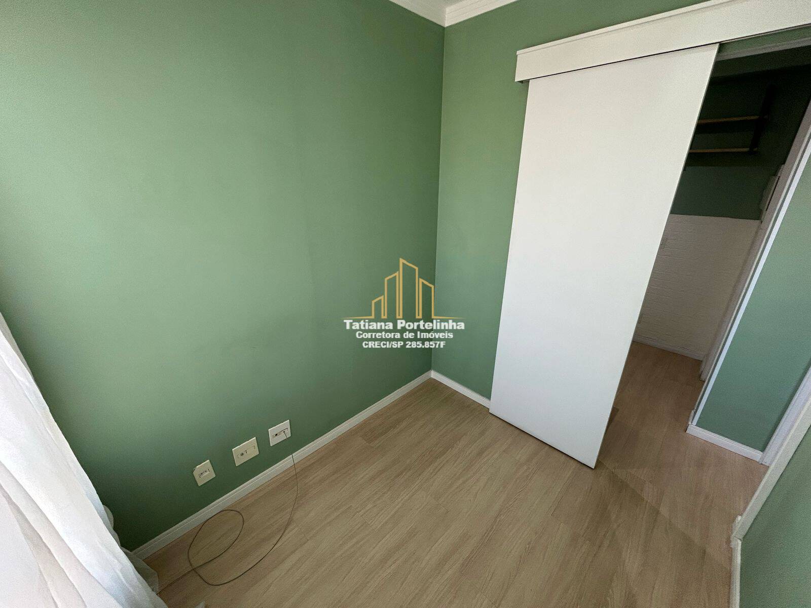 Apartamento à venda com 2 quartos, 27m² - Foto 13