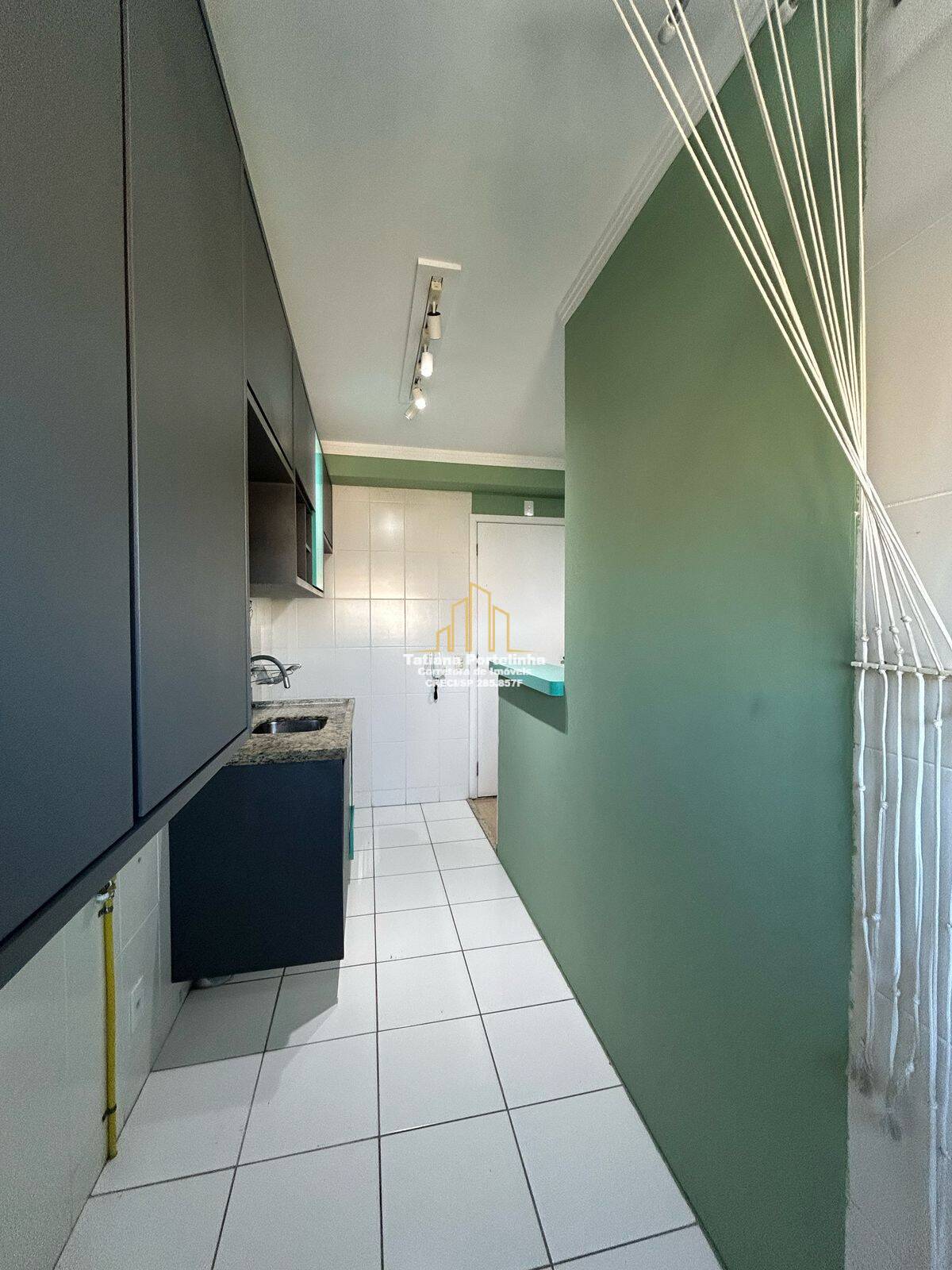 Apartamento à venda com 2 quartos, 27m² - Foto 6