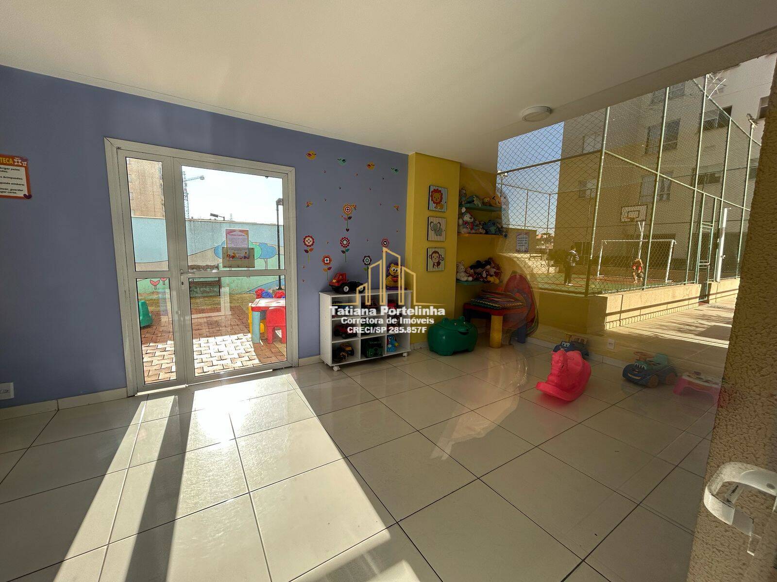 Apartamento à venda com 2 quartos, 27m² - Foto 18
