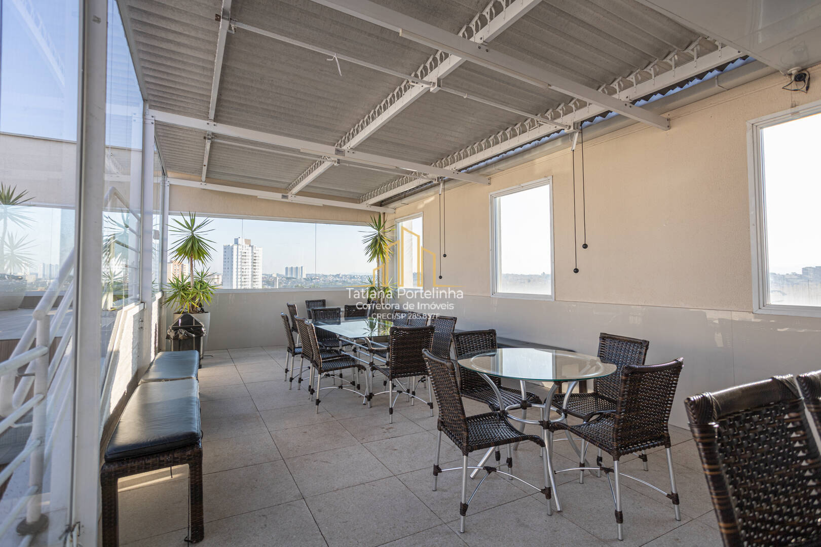 Apartamento à venda com 2 quartos, 52m² - Foto 23