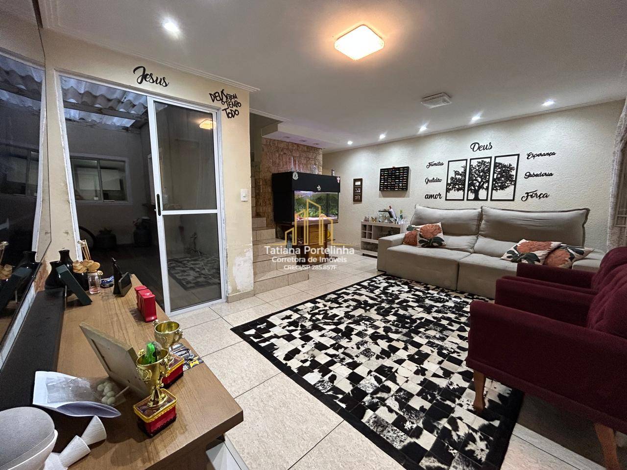 Sobrado, 3 quartos, 158 m² - Foto 1