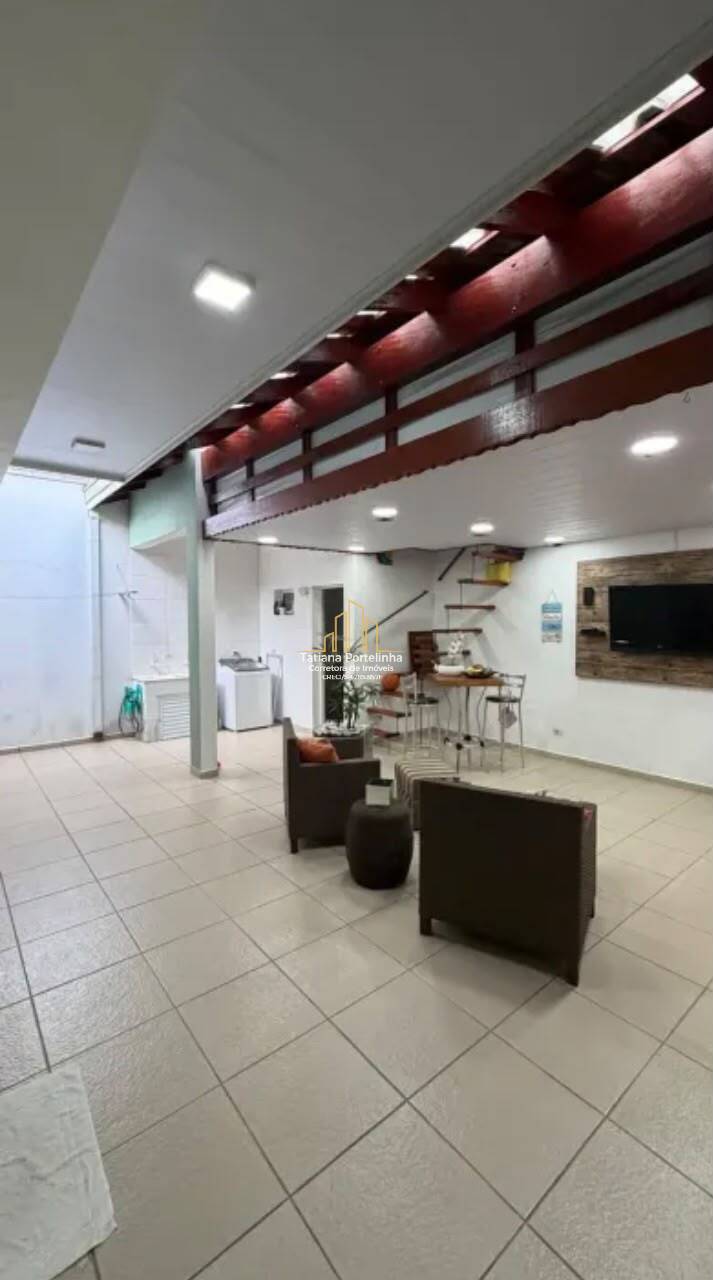 Casa, 2 quartos, 180 m² - Foto 17